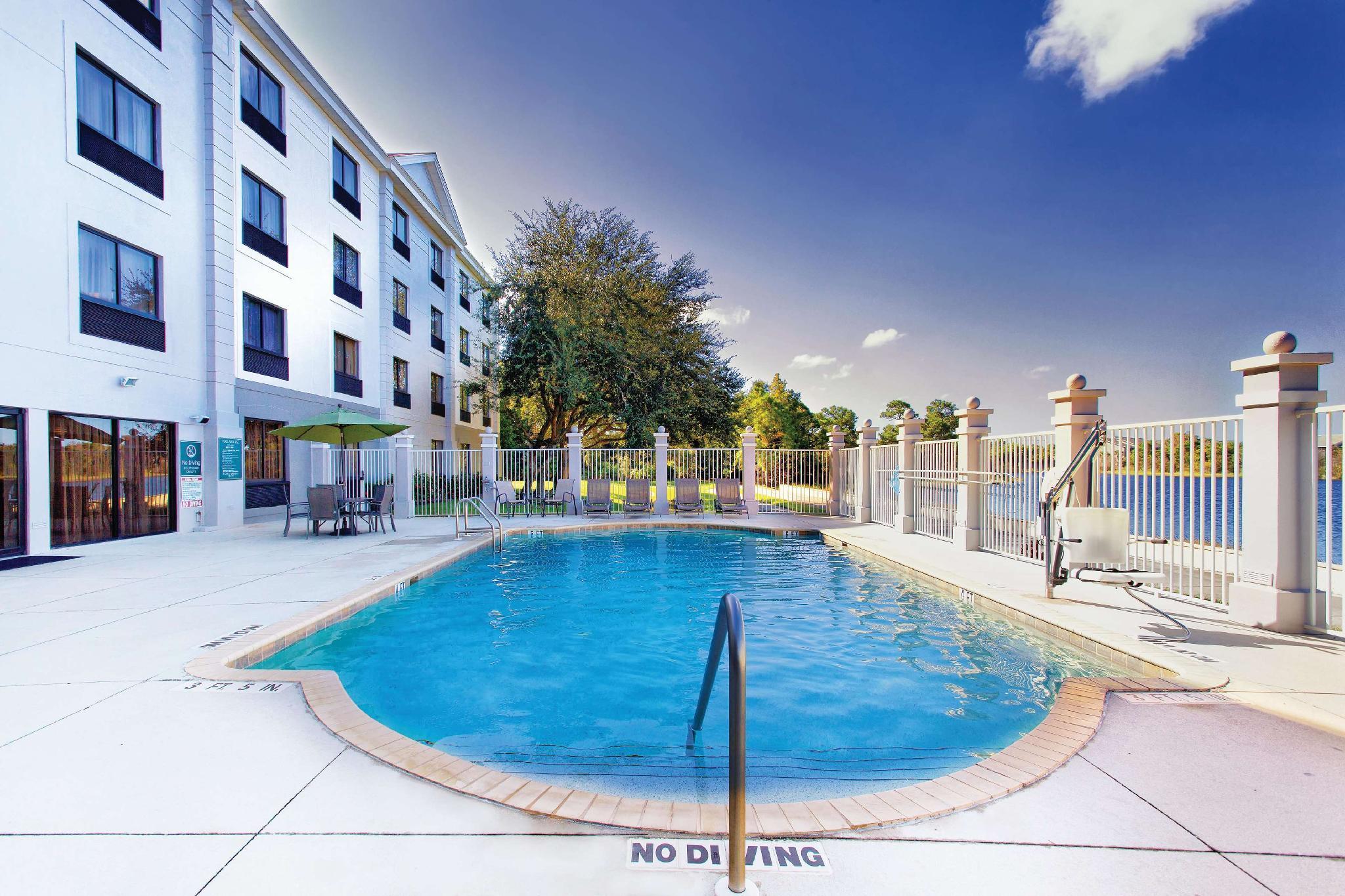 La Quinta By Wyndham Bonita Springs Naples North Otel Dış mekan fotoğraf